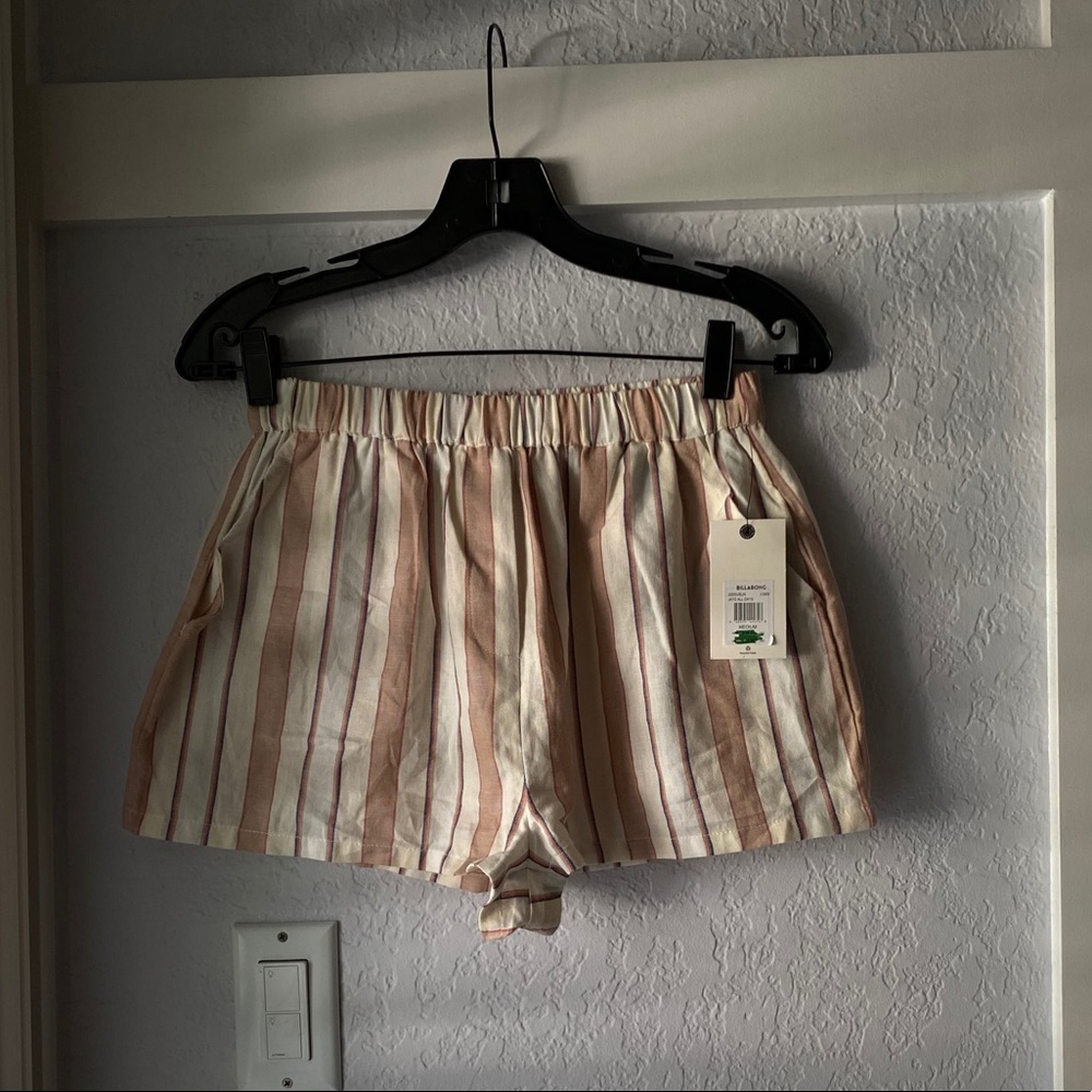 Jays All Days Short by Billabong (has matching top in other listening!!)